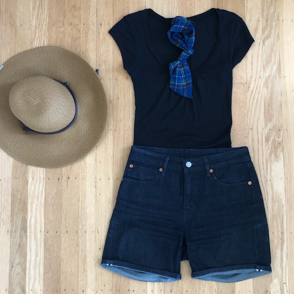 Levi’s high-waisted, long denim fitted shorts